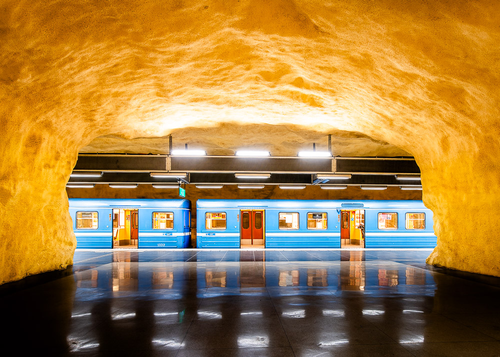 Tunneltåg i Stockholms tunnelbana, station Akalla